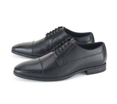 Black Toe Cap Brogue